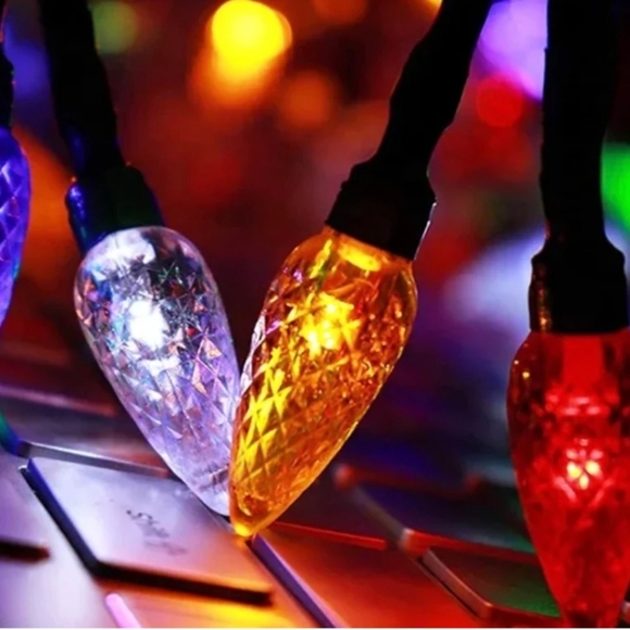 Christmas Light IPhone Charger - Picture 3 of 6